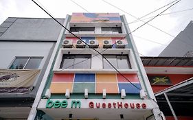 RedDoorz at Buah Batu 5